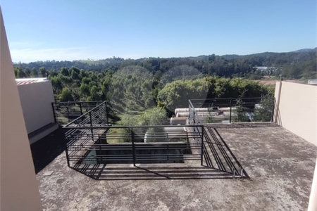 Casa à venda com 3 quartos, sendo 1 suíte, em Jardim das Palmeiras, Várzea Paulista, SP