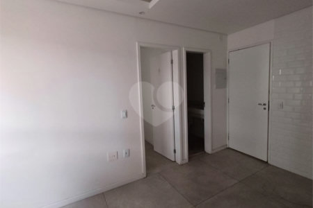 Apartamento à venda com 2 quartos em Santana, São Paulo, SP