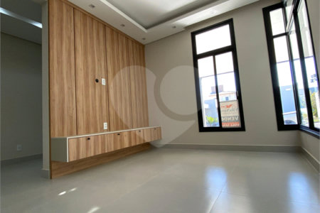 Casa à venda com 3 quartos, sendo 1 suíte, no condomínio Jardim Park Real, Indaiatuba - SP