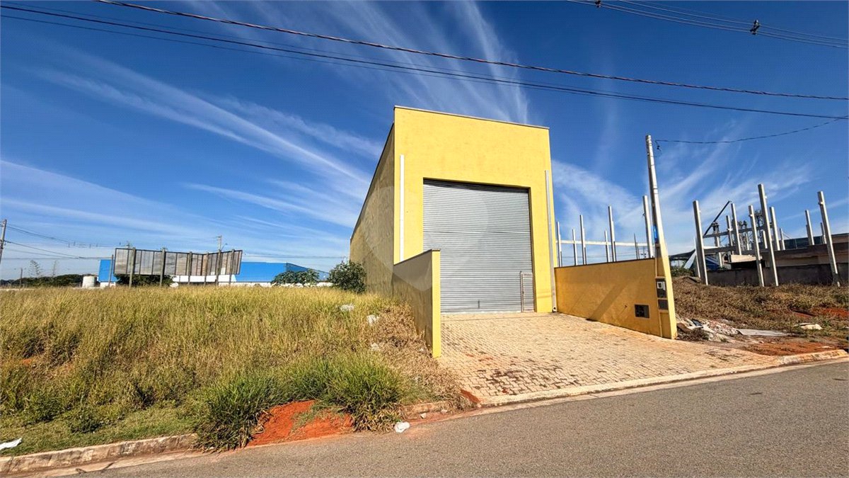 Barracão para alugar em Vila Asem, Itapetininga, SP