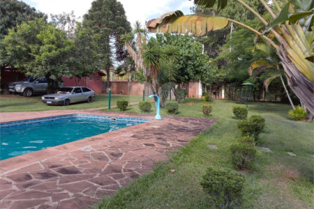 Chácara à venda com 4 quartos, sendo 3 suítes,  em Tupy, Itapetininga, SP
