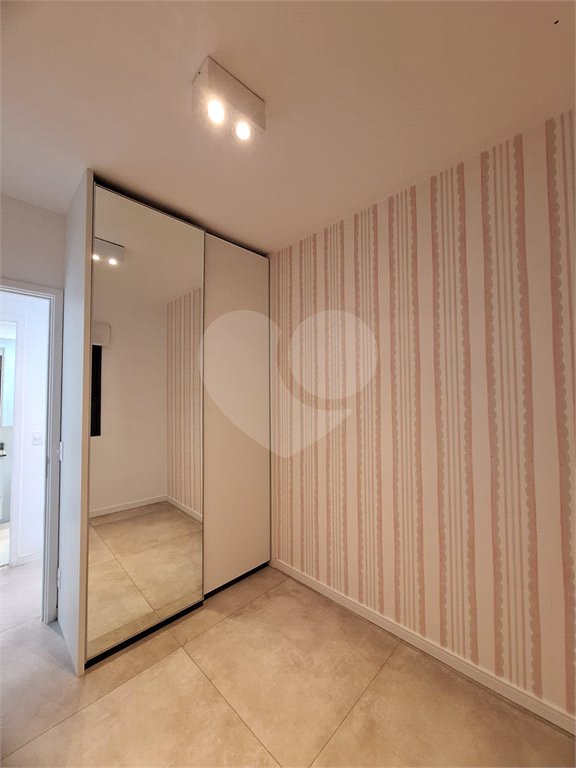 Apartamento à venda com 2 quartos, sendo 1 suíte,  em Vila Leopoldina, São Paulo, SP