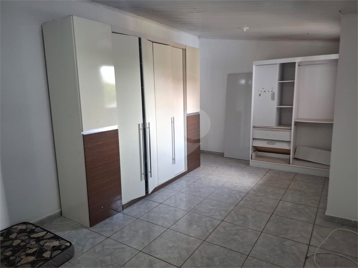 Casa à venda com 5 quartos, sendo 1 suíte, em Jardim Montreal, Sorocaba, SP