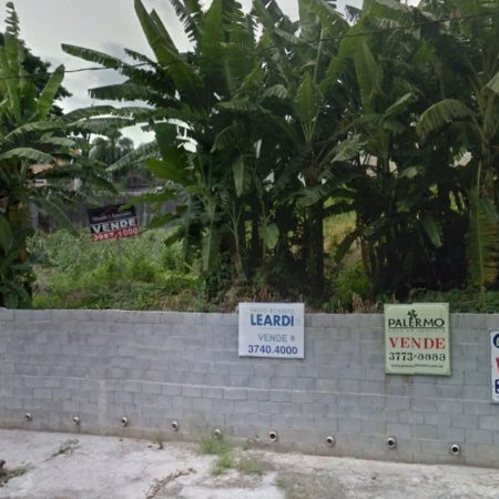 Sobrado à venda ou para alugar com 6 suítes em Jardim Guedala, São Paulo, SP