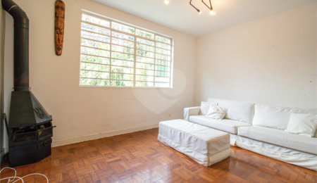 Sobrado à venda com 2 quartos, sendo 1 suíte,  em Jardim Petrópolis, São Paulo, SP
