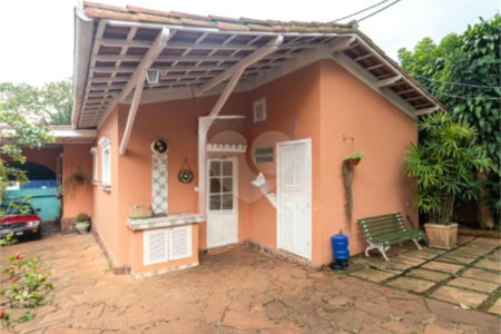 Casa à venda com 3 quartos, sendo 1 suíte, em Alto da Lapa, São Paulo, SP