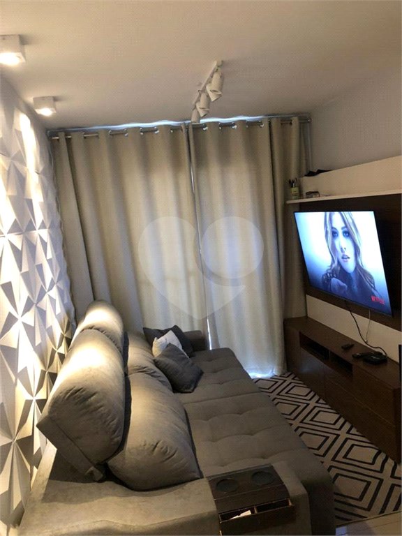 Apartamento à venda com 2 quartos, sendo 1 suíte, em Vila Guilherme, Votorantim, SP