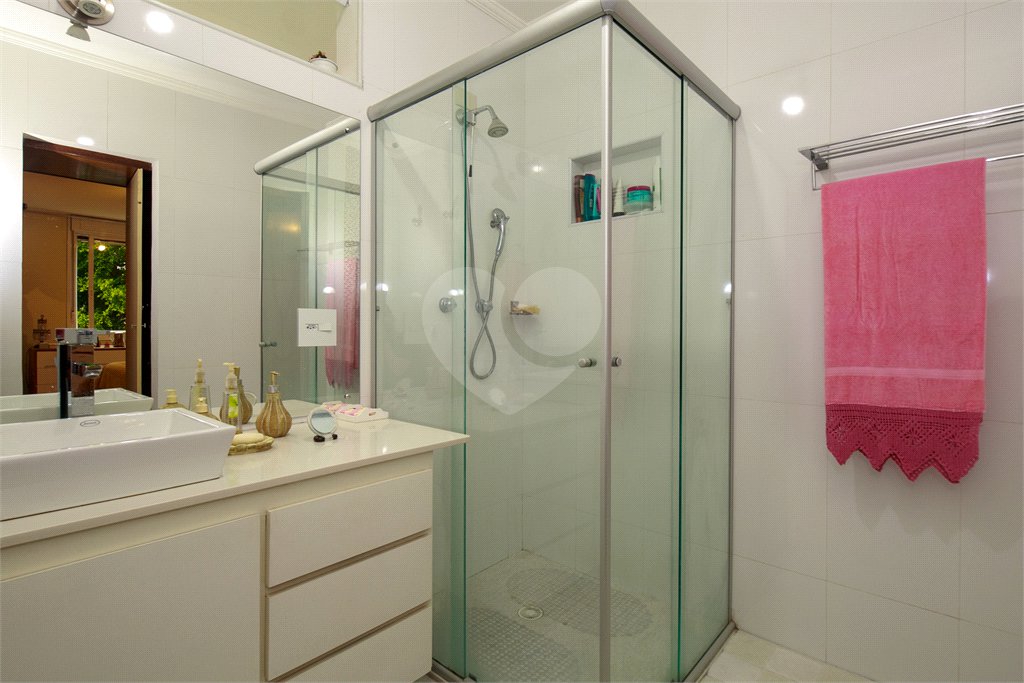 Apartamento à venda com 4 quartos, sendo 1 suíte, em Chácara Santo Antônio (zona Sul), São Paulo, SP
