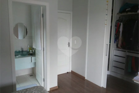 Casa à venda com 3 suítes no condomínio Residencial dos Lagos, Itupeva - SP