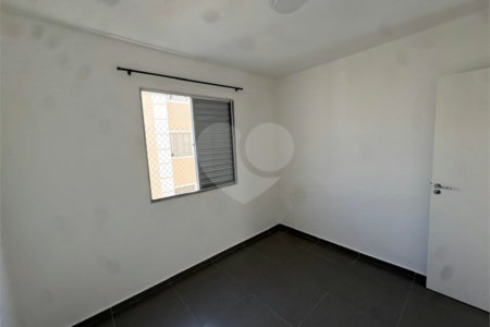 Apartamento à venda com 2 quartos em Vossoroca, Votorantim, SP
