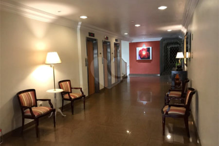 Apartamento à venda com 2 quartos, sendo 1 suíte, em Vila Mariana, São Paulo, SP
