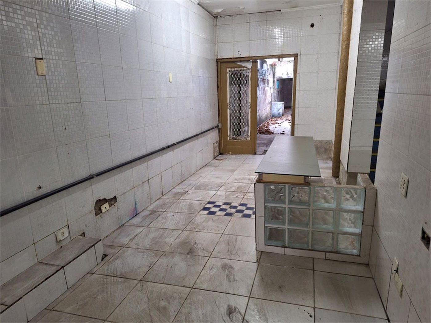 Casa Comercial para locação, Embaré, Santos - CA0170.
