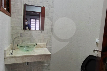 Chácara à venda com 3 quartos, sendo 2 suítes, em Planalto Verde, São Roque, SP