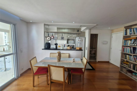 Apartamento à venda com 3 quartos, sendo 2 suítes,  em Tatuapé, São Paulo, SP