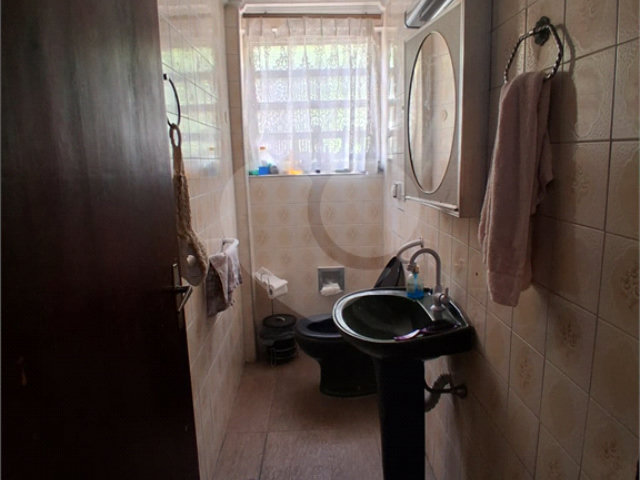 Sobrado à venda com 3 quartos em Horto Florestal, São Paulo, SP