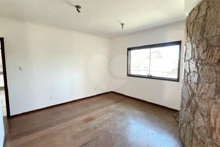 Casa à venda com 3 quartos, sendo 1 suíte, em Jardim Pires de Mello, Sorocaba, SP