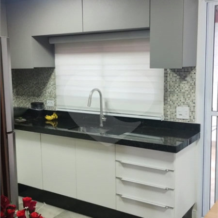 Casa à venda com 2 quartos no condomínio Faggion, Suzano - SP