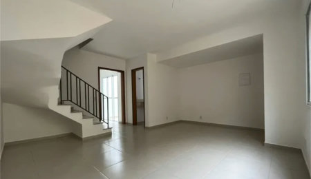 Casa à venda com 2 suítes no condomínio Residencial DI Luca, São Paulo - SP