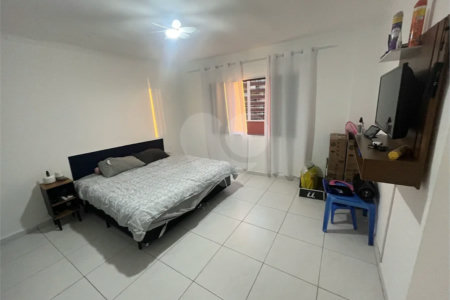 Cobertura de 300 m² com vista panorâmica para o mar