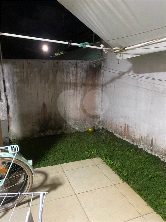 Casa à venda com 3 quartos, sendo 1 suíte,  no condomínio Vida Verde 1, Suzano - SP