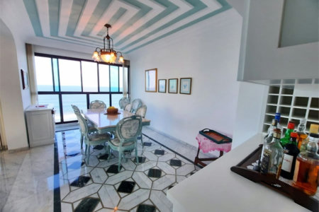 Apartamento com 3 dormitórios à venda, 179 m² por R$ 3.800.000,00 - Pitangueiras - Guarujá/SP
