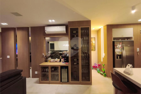 Apartamento à venda com 4 quartos, sendo 3 suítes,  em Jardim do Mar, São Bernardo do Campo, SP