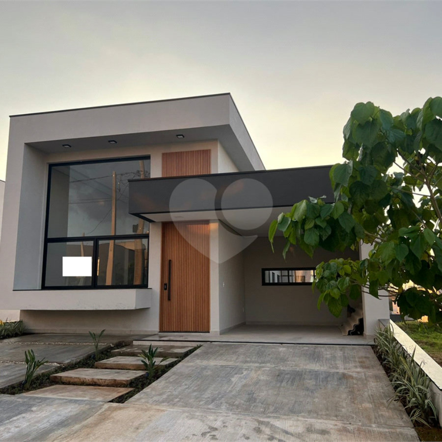 Casa à venda com 3 suítes no condomínio Residencial Mantova, Indaiatuba - SP