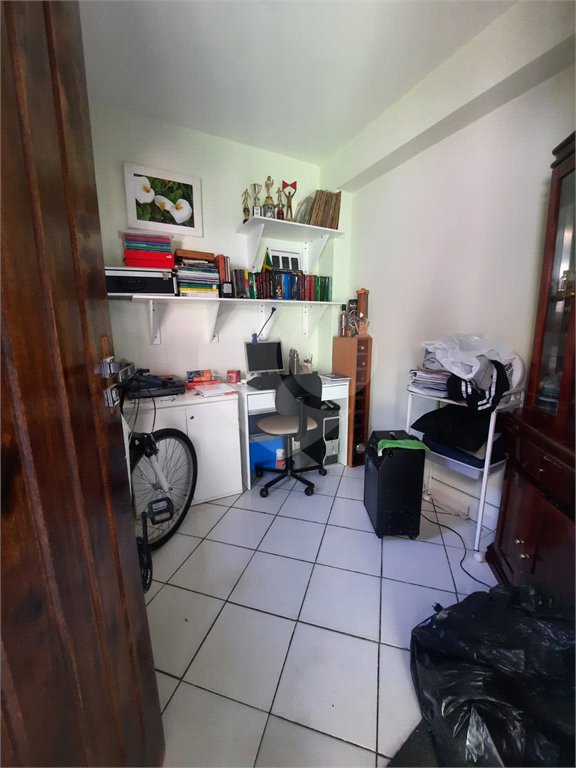 Sobrado à venda com 3 quartos em Jardim Virginia Bianca, São Paulo, SP