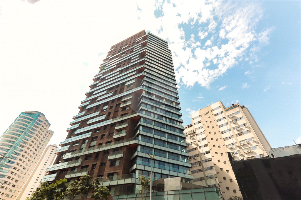Apartamento à venda com 4 suítes em Cidade Jardim, São Paulo, SP