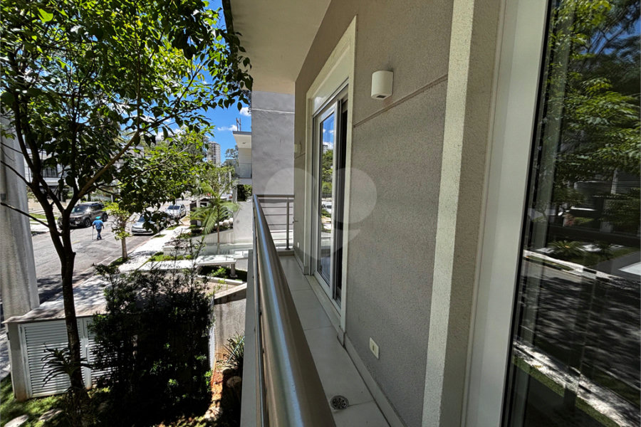Casa à venda com 4 quartos, sendo 3 suítes, no condomínio Reserva Nova Cantareira, São Paulo - SP