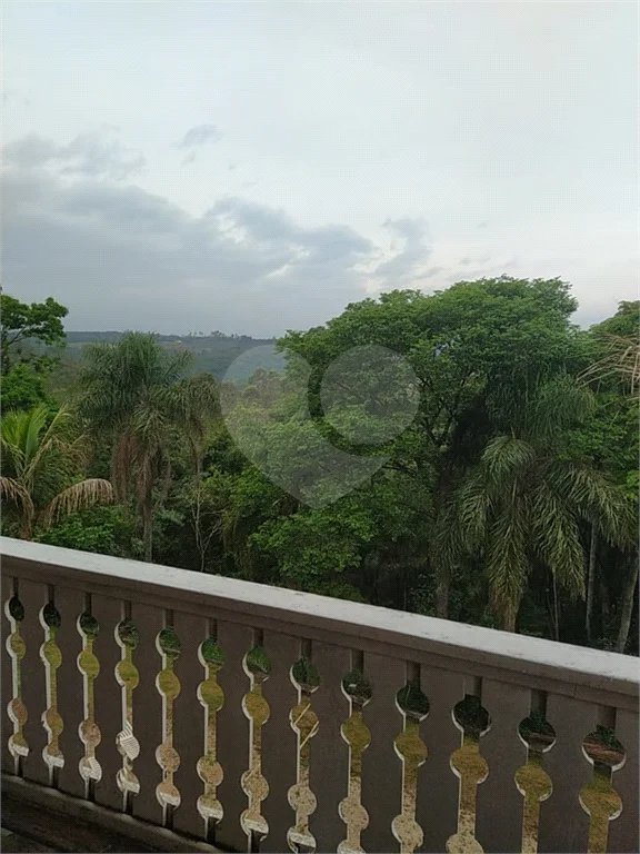 Casa à venda com 7 quartos, sendo 3 suítes, em Fazenda Marajoara, Campo Limpo Paulista, SP
