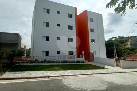Apartamento à venda no bairro Vicente Nunes em Nazaré Paulista