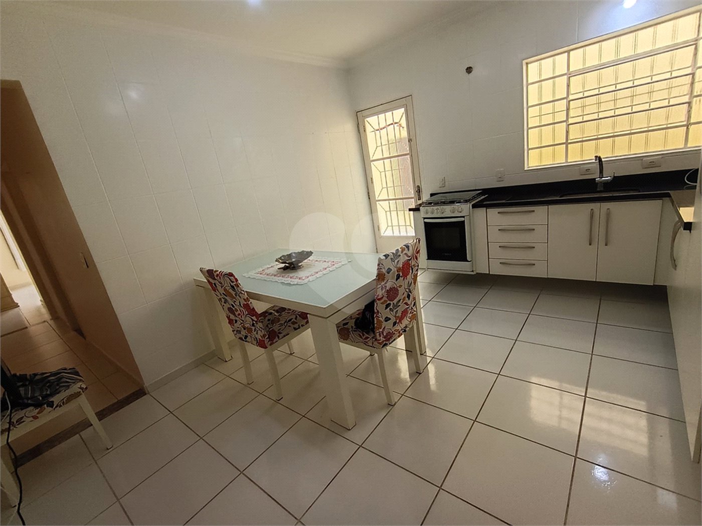 Casa à venda com 3 quartos, sendo 2 suítes,  em Chácara Jafet, Mogi das Cruzes, SP
