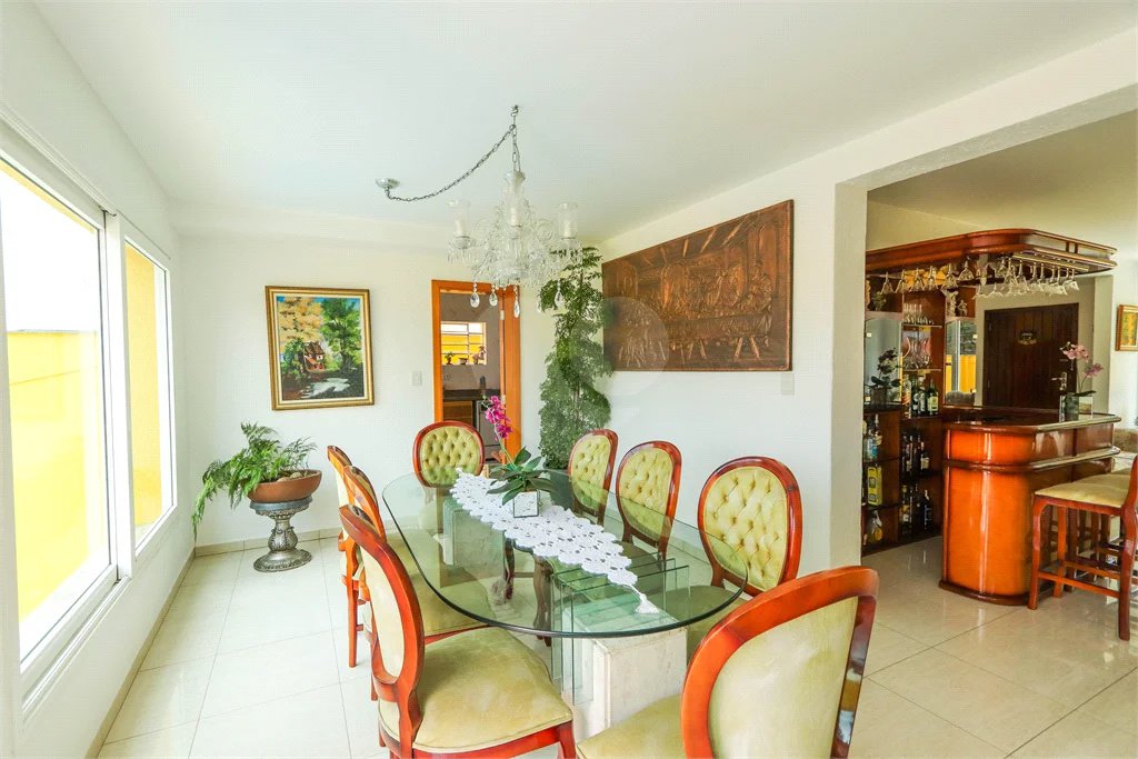 Casa à venda com 4 quartos, sendo 1 suíte, em Jardim Franca, São Paulo, SP