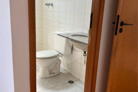 Apartamento à venda com 3 quartos, sendo 1 suíte, em Vila Regente Feijó, São Paulo, SP