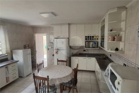 Casa à venda com 4 quartos, sendo 3 suítes, em Vila Aurora (zona Norte), São Paulo, SP
