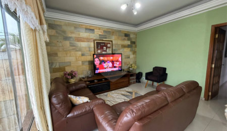 Sobrado à venda com 4 quartos, sendo 2 suítes,  em Vila Medeiros, São Paulo, SP