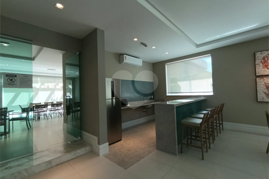 Apartamento para alugar com 3 suítes em Jardim Virgínia, Guarujá, SP