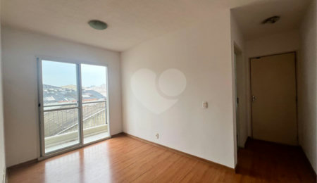 Apartamento à venda com 2 quartos em Vila Firmiano Pinto, São Paulo, SP