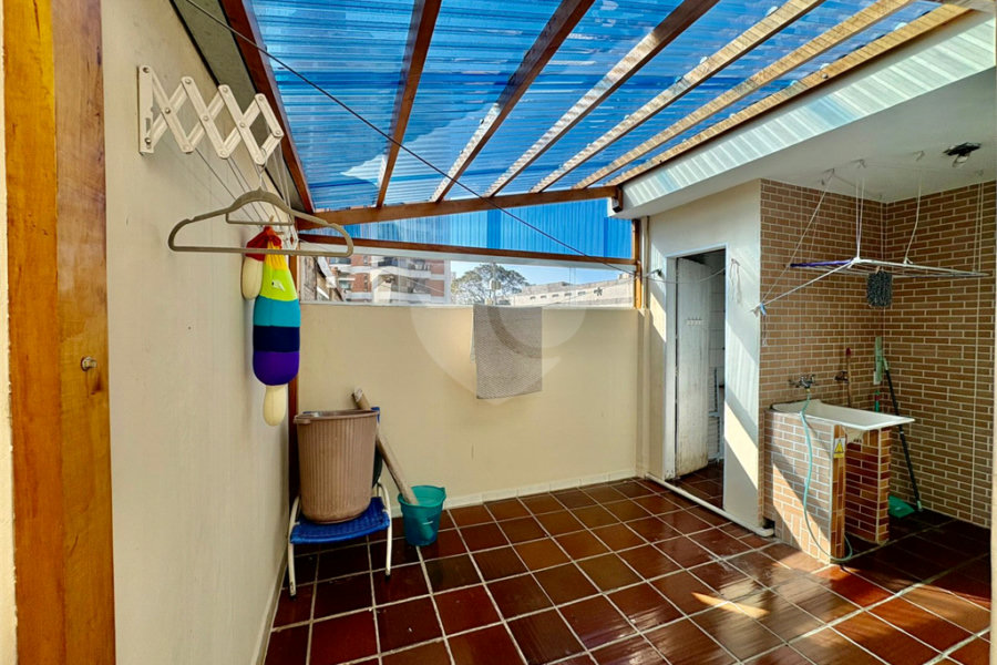 Sobrado à venda com 3 quartos, sendo 2 suítes, em Vila Ester (zona Norte), São Paulo, SP