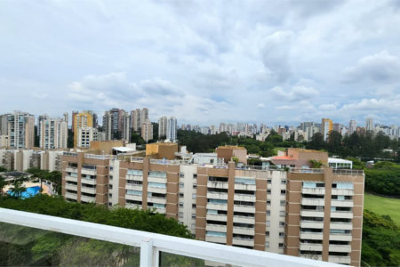 Apartamento à venda com 3 quartos, sendo 2 suítes, em Paraíso do Morumbi, São Paulo, SP