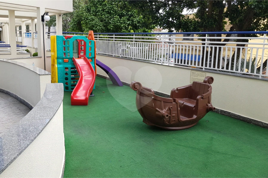 Cobertura Duplex à venda de 03 Quartos 1 suíte e 2 vagas Piscina Aquecida no terraço na Vila Zelina