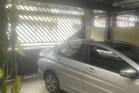 Sobrado à venda com 3 quartos em Vila Nova Alba, São Paulo, SP