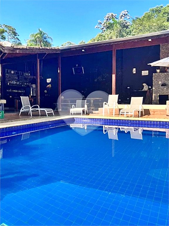 Casa à venda com 4 suítes no condomínio Sausalito, Mairiporã - SP
