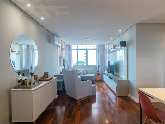 Apartamento à venda com 3 quartos, sendo 1 suíte,  em Alto da Boa Vista, São Paulo, SP