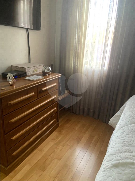 Casa à venda com 3 quartos, sendo 1 suíte, no condomínio Traituba, São Paulo - SP