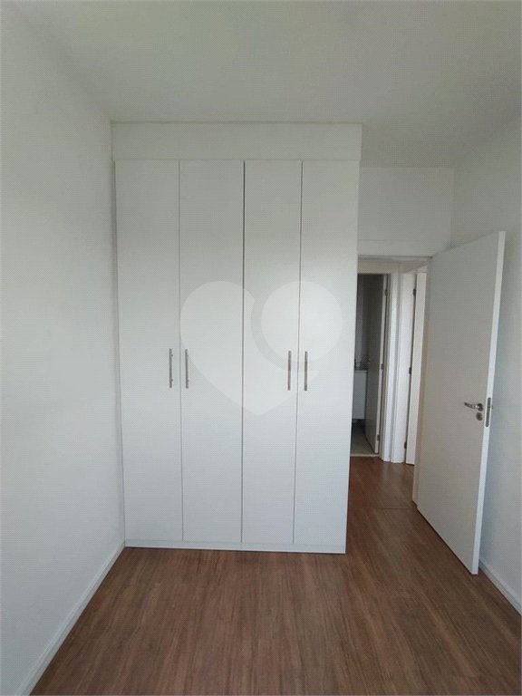 Apartamento à venda ou para alugar com 2 quartos, sendo 1 suíte, em Condomínio Granja Viana Ii, Cotia, SP