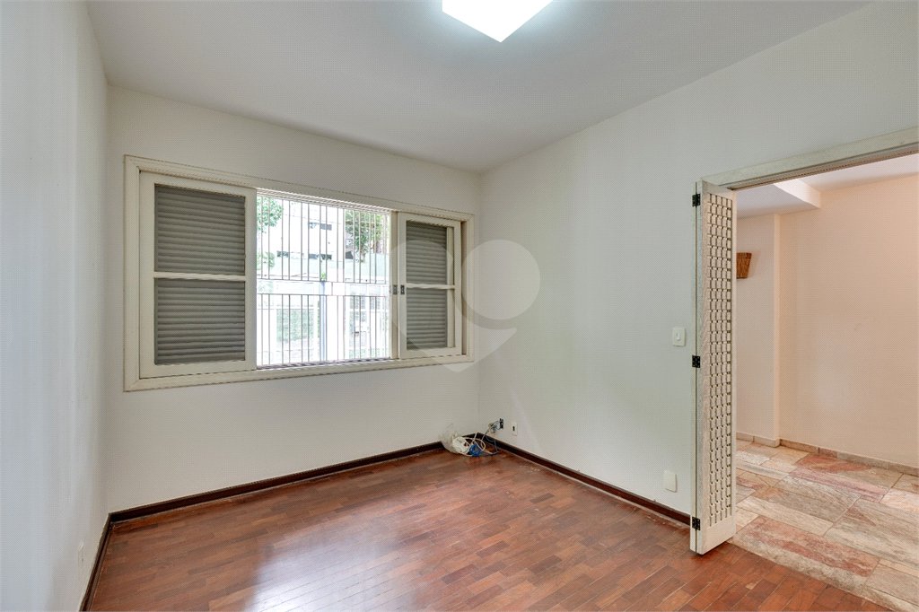 Casa de Vila à venda ou para alugar com 3 suítes em Alto da Boa Vista, São Paulo, SP