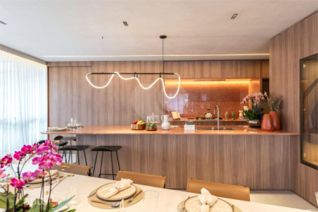Apartamento à venda com 4 quartos, sendo 2 suítes,  em Indianópolis, São Paulo, SP
