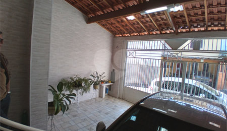 Sobrado à venda com 3 quartos, sendo 1 suíte,  em Vila Medeiros, São Paulo, SP